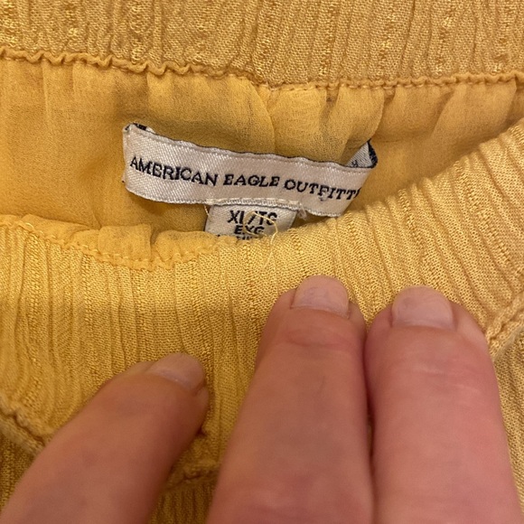 American Eagle shorts size XL - Picture 2 of 4